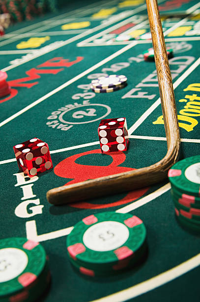 qq33bet Lucky Twins winning payline highlighted on screen